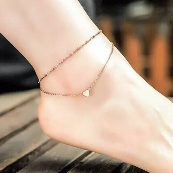 Gold Layered Heart Ankle Bracelet NWT Minimalist - Picture 1 of 5
